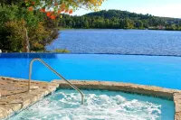 Hotel Quintessence - Hot Tub
