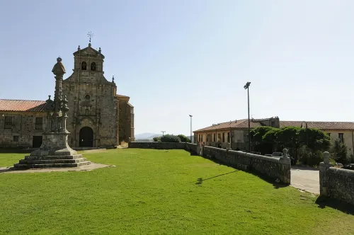 Hotel Leonor Mirón