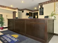 Days Inn & Suites by Wyndham Youngstown / Girard Ohio Hotels in Trumbull County