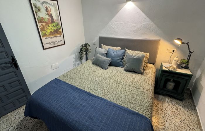 Lemon Tree Patio, Andalusian Traditional Cottage in the heart of Olvera