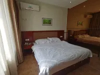 Weihui Yiju Hotel (Bus Station) - 2성급