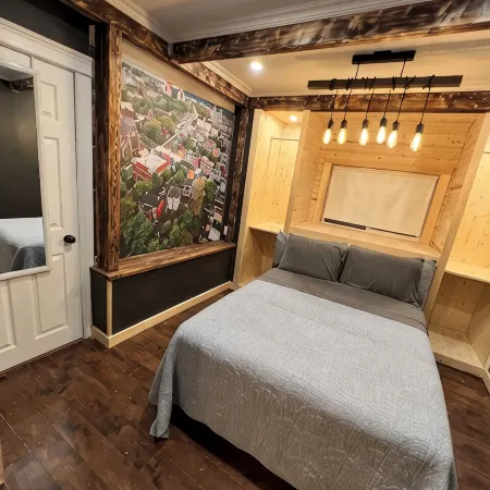 Large 1 Bedroom Apartment in the Heart of Quidi Vidi (Ground Level)