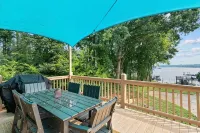 New Lakefront Getaway on Lake Norman