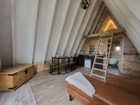 Cherry Blossom - Cosy Cabin in the Countryside with Hot Tub - Boutique