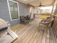 Scenic Getaway Near Bardstown & Bourbon Trail - Pet Friendly, Game Room, Deck - 4-Star