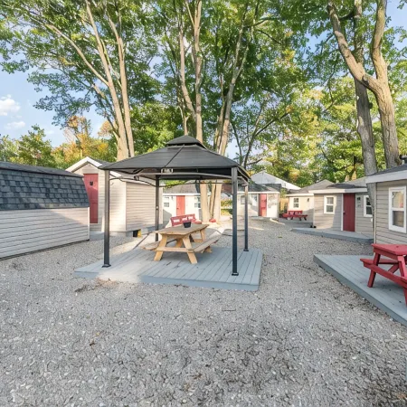 Wasaga Beach Summer Cottages & Cabins