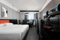 Interstellar Esports Hotel - Esports