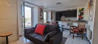 REF 410 Bel Appartement de 80m² au Centre de Concarneau - 2-Star