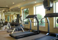 Savoy Suites Noida - Gym