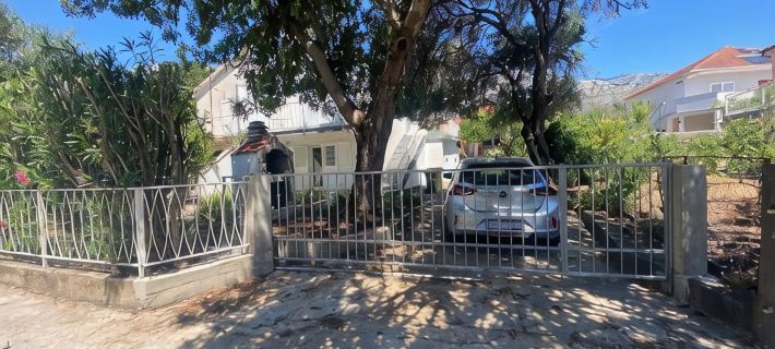 3 bedroom villa, sea 5 minutes walk, private parking & garden, quiet location Ξενοδοχεία στην πόλη Orebic