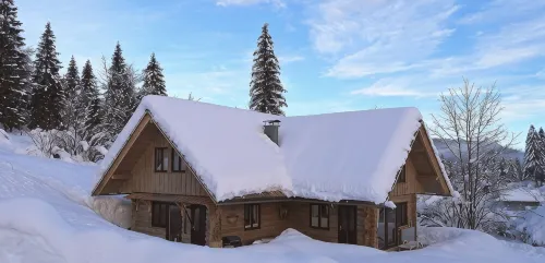 Alpine hut Gorjuse - in the Triglav National Park - Bohinjer Alm - Homestays