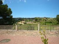 Private Pool, terrace vineyard views, BBQ, Table Tennis, 5 min car Beach/Town