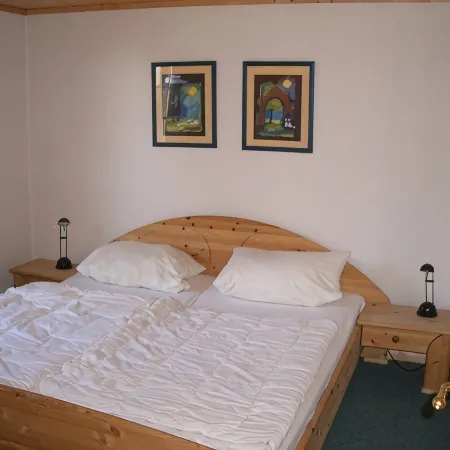 The house is located right on the edge of the Müritz National Park ウーゼリンのホテル