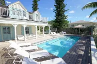 Harbourside house with private pool - amazing sea views! - 수영장