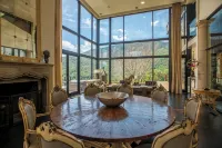 Redstone Mansion - Luxury Mountaintop Views of Pisgah National Forest - 5-Star