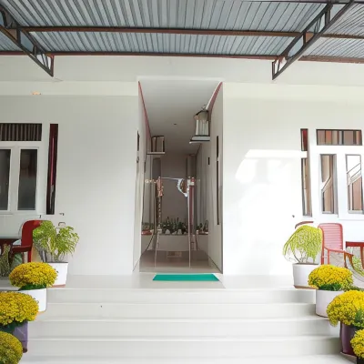Son Tra Guesthouse โรงแรมใกล้ลำธารแฟรี่สปริง