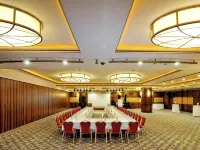 سي كاي فارابي هوتل Hotels near بيرليك