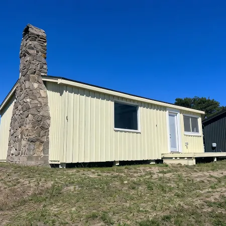 Driftwood Cottage just Steps to the Sandy Popham Beach!