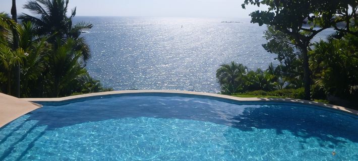 Exclusive Villa with Private Beach and Beautiful  Views to the Pacific Ocean Hotels in Santa Maria Huatulco