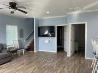 “Reeling Em Inn” 4 bed/3 bath home on the Colorado river in Matagorda. - 4-Star