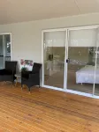 Newland View - Relax, unwind and enjoy - close to Encounter lakes and Beach. - 4-Star