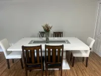 Spacious 2 bed 1 bath suit in West Abbotsford