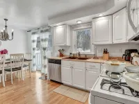 Pet and kid friendly home in Henrietta Hotels in Henrietta