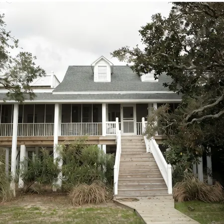 Historic Tucker Bay House