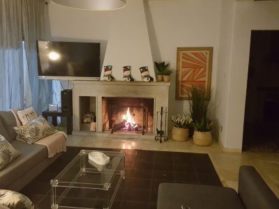 Great holiday villa, at the foot of the river Verdugo