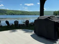 Cozy Lake Front Cottage Hotels in Canadice