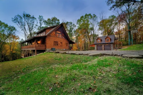 Hickory Ridge-Cabin less than 10 miles away from main state parks. - Hytter