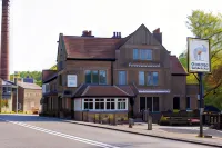 The Strutt Arms Hotel at the Elephant & Peacock - bar