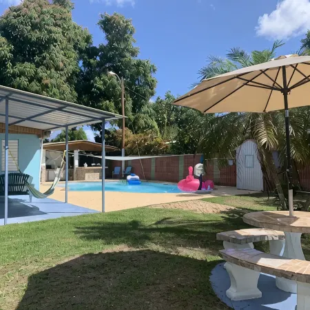 Casita tres mares!! Custom Home With private  Pool, Outdoor Grill, Easy Beach Wa