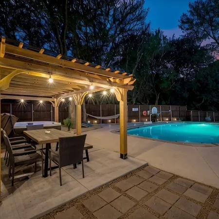 FlowerMound · Paradise retreat