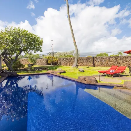 Perfect Kailua Vacation at Ka Hale Lai-House of Serenity-pool and spa.