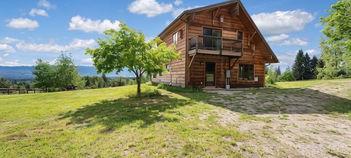 Secluded Bitterroot Valley Cabin Hotels in Ravalli County