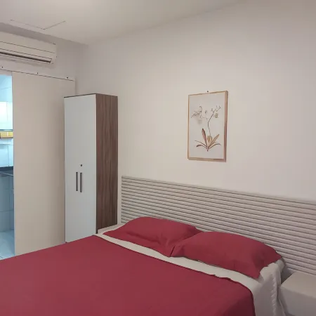 Fênix hospedaria Отели в г. Натал