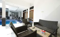 Sutan Raja Villa Kuningan - วิลล่า