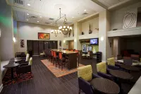 Hampton Inn & Suites Valdosta/Conference Center - 2-Star