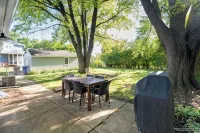 Remodeled 3 bedroom home in Monona. Close to Downtown!