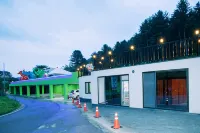 Gapyeong Animal Caravan Pension - سبا