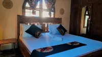 Hansat Homestay Residence - Hot Springs