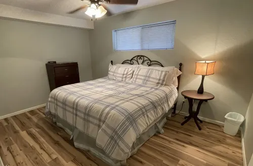 Cozy 1-bedroom condo in charming Village of Four Seasons with WiFi, fitness room - Homestays