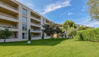 Résidence Salina Bay - Condos