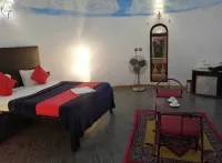 Le Apex Guest House - Homestays