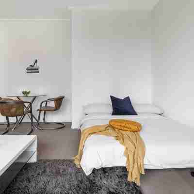 A Stylish & Comfy Apt Next to Darling Harbour Rooms