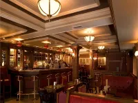Beresford Hotel Các khách sạn gần Cao đẳng Trinity
