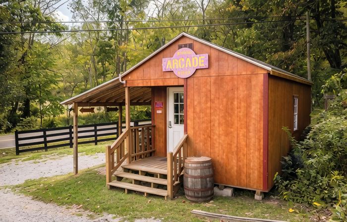 Ridgetop Retreat Cabin at Highland Hideaways - Arcade & Drive-in Theater