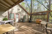 Forest Cottage Large Group Retreat 27 Beds Sleeps 47 - 4-نجوم