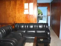 Troy Lodge Hotel di Basco
